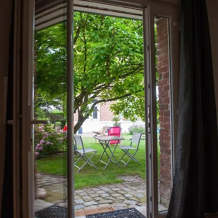 L'heure Bleue Et D'hotes Ferienhaus *