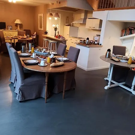 Holiday home L'heure Bleue Et D'hotes *