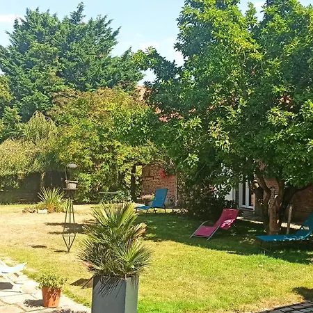 L'heure Bleue Et D'hotes Holiday home Givenchy-en-Gohelle