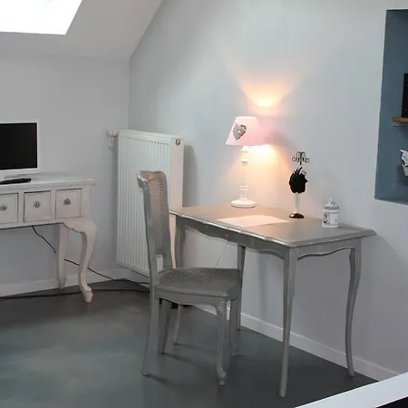 L'heure Bleue Et D'hotes