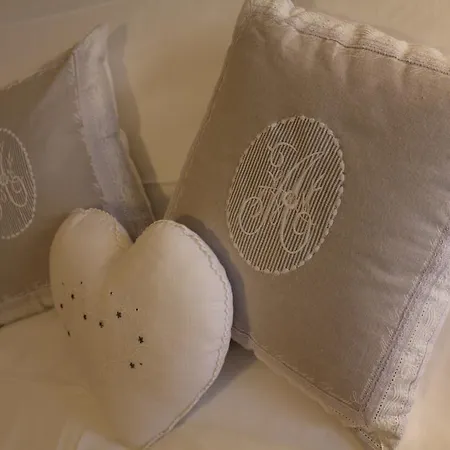 L'heure Bleue Et D'hotes